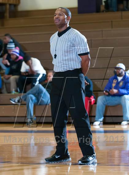 Thumbnail 3 in Apex vs Person (MLK Holiday Classic Tournament)  photogallery.
