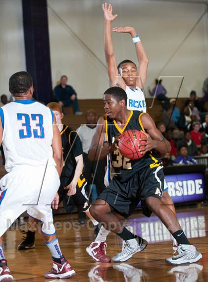 Thumbnail 3 in Apex vs Person (MLK Holiday Classic Tournament)  photogallery.
