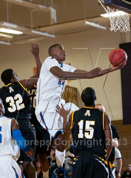 Thumbnail 3 in Apex vs Person (MLK Holiday Classic Tournament)  photogallery.