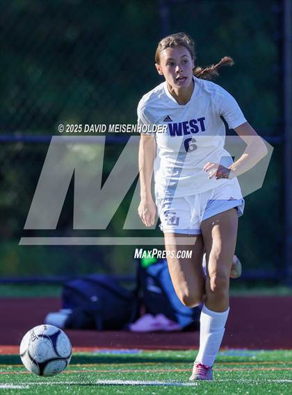 Thumbnail 2 in Smithtown West @ Half Hollow Hills West photogallery.