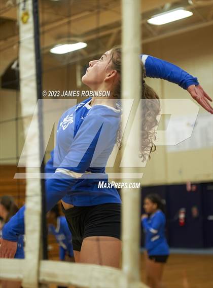 Thumbnail 1 in Stanton @ Paxon photogallery.