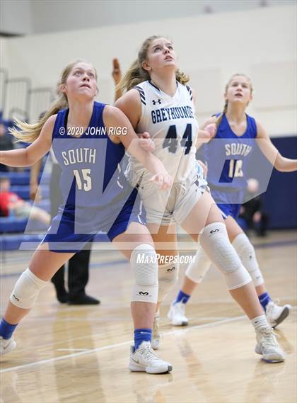 Thumbnail 2 in South Forsyth @ Pope photogallery.