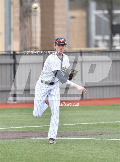 Thumbnail 2 in McKinney Christian Academy vs Bishop Lynch (Texas Private School Classic) photogallery.