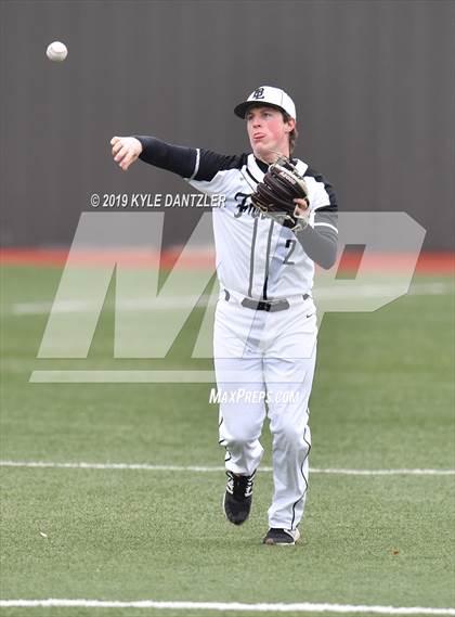 Thumbnail 1 in McKinney Christian Academy vs Bishop Lynch (Texas Private School Classic) photogallery.