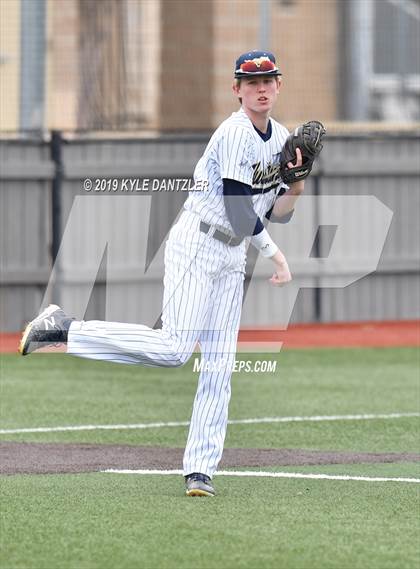 Thumbnail 3 in McKinney Christian Academy vs Bishop Lynch (Texas Private School Classic) photogallery.