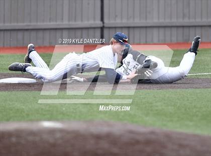 Thumbnail 2 in McKinney Christian Academy vs Bishop Lynch (Texas Private School Classic) photogallery.