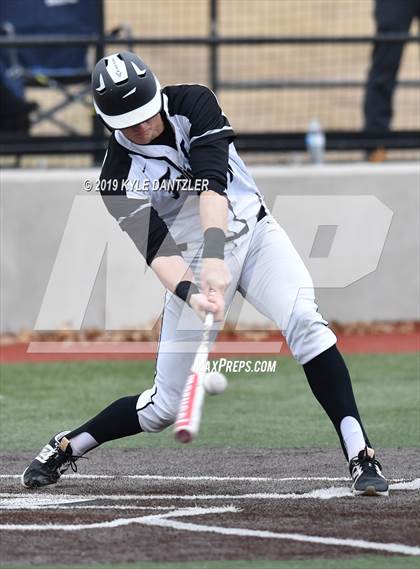 Thumbnail 2 in McKinney Christian Academy vs Bishop Lynch (Texas Private School Classic) photogallery.