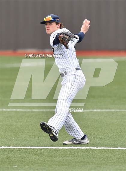 Thumbnail 2 in McKinney Christian Academy vs Bishop Lynch (Texas Private School Classic) photogallery.