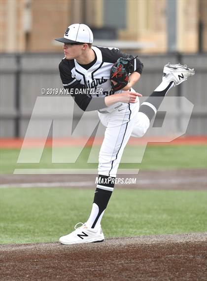 Thumbnail 3 in McKinney Christian Academy vs Bishop Lynch (Texas Private School Classic) photogallery.