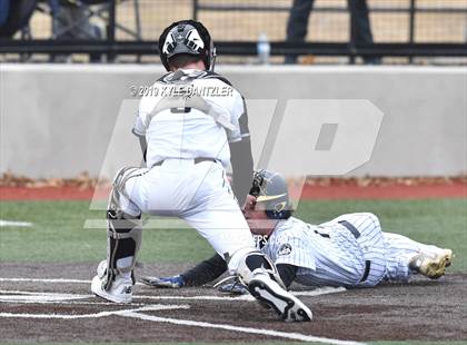 Thumbnail 3 in McKinney Christian Academy vs Bishop Lynch (Texas Private School Classic) photogallery.
