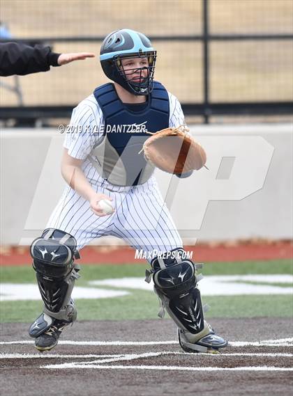 Thumbnail 3 in McKinney Christian Academy vs Bishop Lynch (Texas Private School Classic) photogallery.