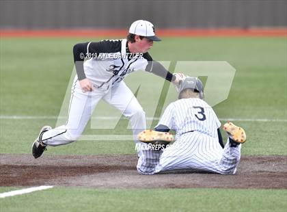 Thumbnail 3 in McKinney Christian Academy vs Bishop Lynch (Texas Private School Classic) photogallery.