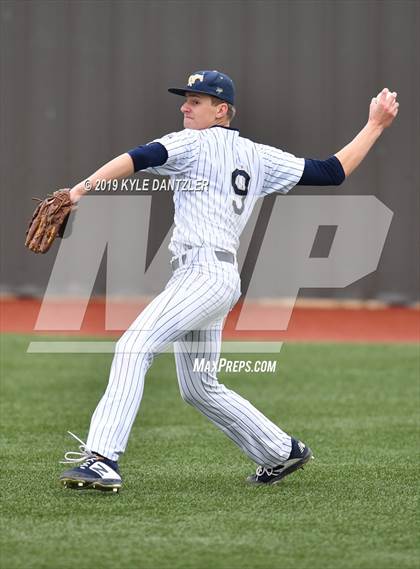 Thumbnail 1 in McKinney Christian Academy vs Bishop Lynch (Texas Private School Classic) photogallery.