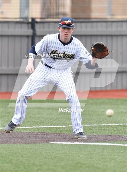 Thumbnail 2 in McKinney Christian Academy vs Bishop Lynch (Texas Private School Classic) photogallery.
