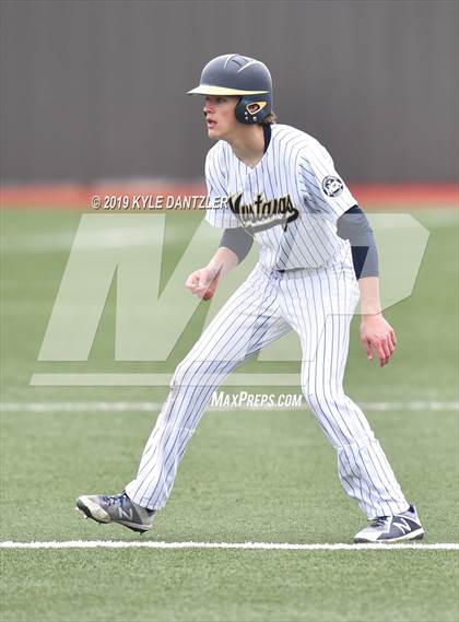 Thumbnail 3 in McKinney Christian Academy vs Bishop Lynch (Texas Private School Classic) photogallery.