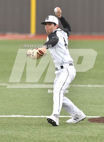 Thumbnail 1 in McKinney Christian Academy vs Bishop Lynch (Texas Private School Classic) photogallery.