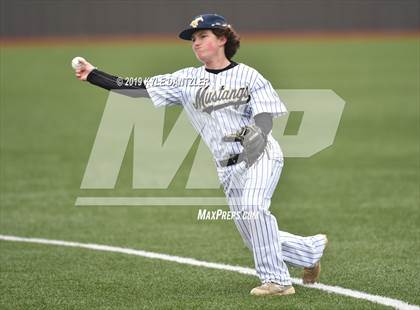 Thumbnail 1 in McKinney Christian Academy vs Bishop Lynch (Texas Private School Classic) photogallery.