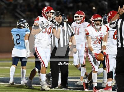 Thumbnail 2 in Regis Jesuit @ Valor Christian photogallery.