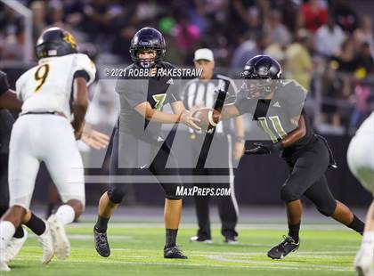 Thumbnail 2 in Crandall @ Kaufman photogallery.