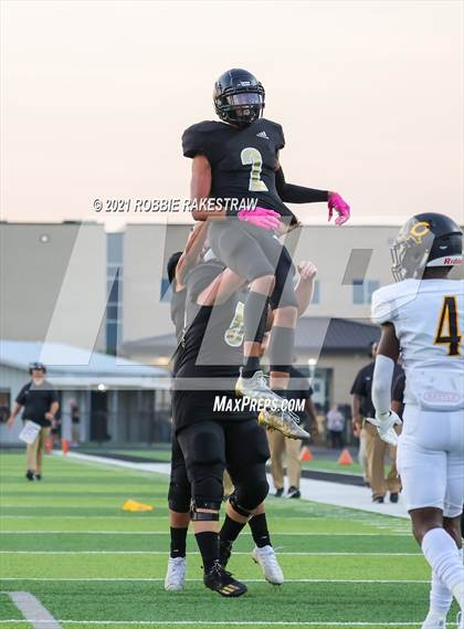 Thumbnail 2 in Crandall @ Kaufman photogallery.