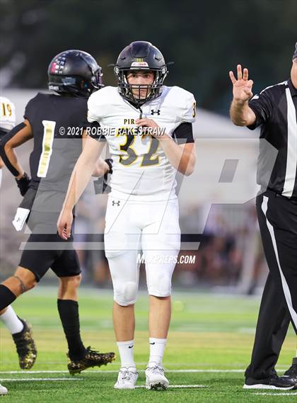 Thumbnail 2 in Crandall @ Kaufman photogallery.