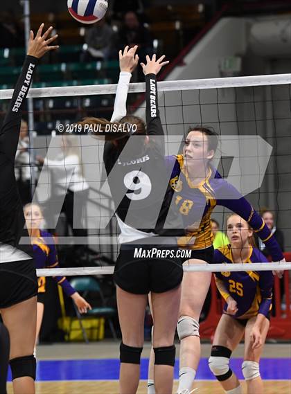 Thumbnail 3 in West Grand vs. Dolores (CHAAA 2A 3rd Round) photogallery.