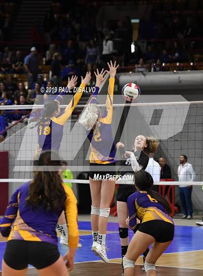 Thumbnail 3 in West Grand vs. Dolores (CHAAA 2A 3rd Round) photogallery.