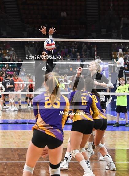 Thumbnail 1 in West Grand vs. Dolores (CHAAA 2A 3rd Round) photogallery.