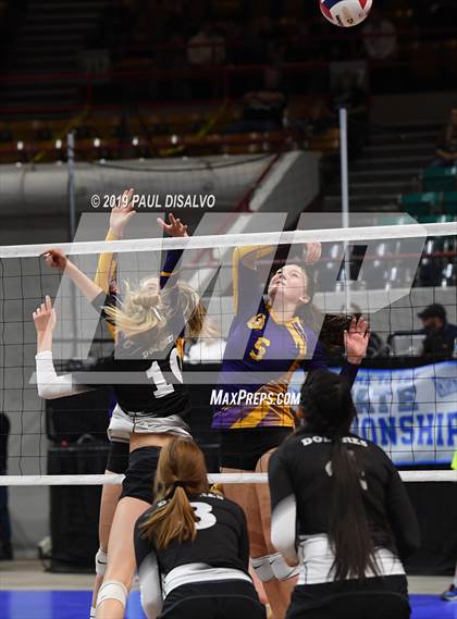Thumbnail 2 in West Grand vs. Dolores (CHAAA 2A 3rd Round) photogallery.