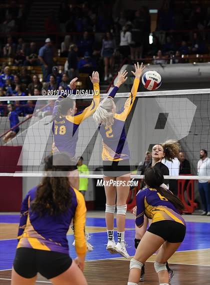 Thumbnail 1 in West Grand vs. Dolores (CHAAA 2A 3rd Round) photogallery.