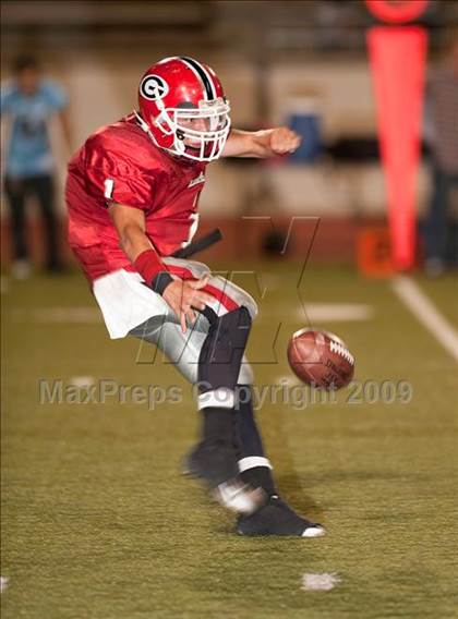 Thumbnail 2 in Gladstone vs. Azusa photogallery.