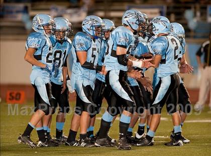 Thumbnail 1 in Gladstone vs. Azusa photogallery.