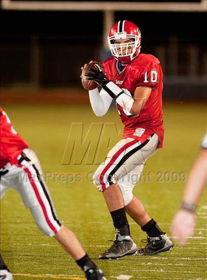 Thumbnail 3 in Gladstone vs. Azusa photogallery.