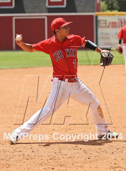 Thumbnail 2 in Kerman vs. Golden Valley (CIF CS D4 Final) photogallery.