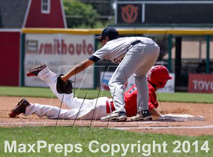 Thumbnail 2 in Kerman vs. Golden Valley (CIF CS D4 Final) photogallery.