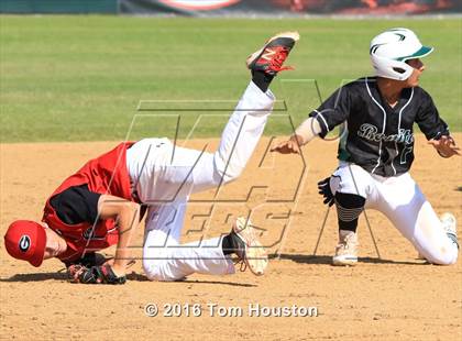 Thumbnail 3 in Glendora vs. Bonita photogallery.