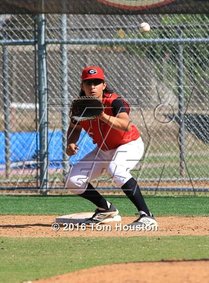 Thumbnail 1 in Glendora vs. Bonita photogallery.