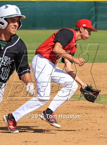 Thumbnail 3 in Glendora vs. Bonita photogallery.