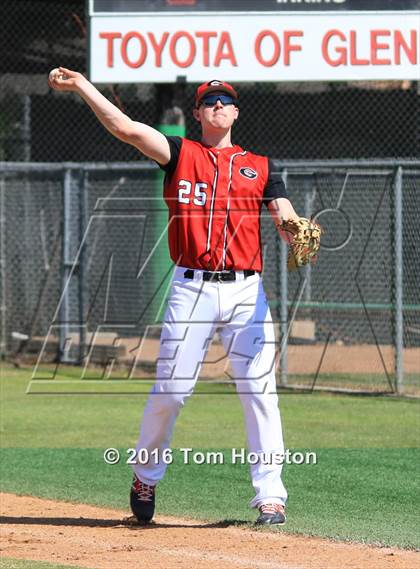 Thumbnail 1 in Glendora vs. Bonita photogallery.