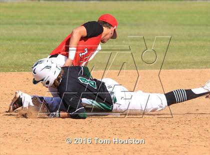 Thumbnail 3 in Glendora vs. Bonita photogallery.