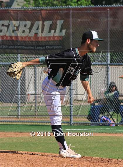 Thumbnail 3 in Glendora vs. Bonita photogallery.