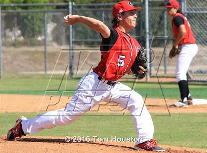 Thumbnail 3 in Glendora vs. Bonita photogallery.