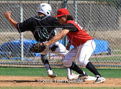 Thumbnail 3 in Glendora vs. Bonita photogallery.