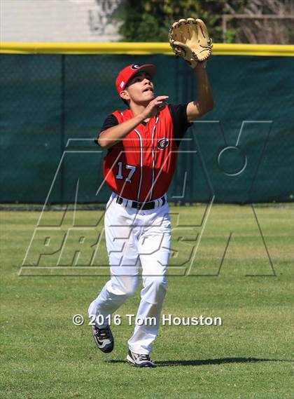 Thumbnail 2 in Glendora vs. Bonita photogallery.