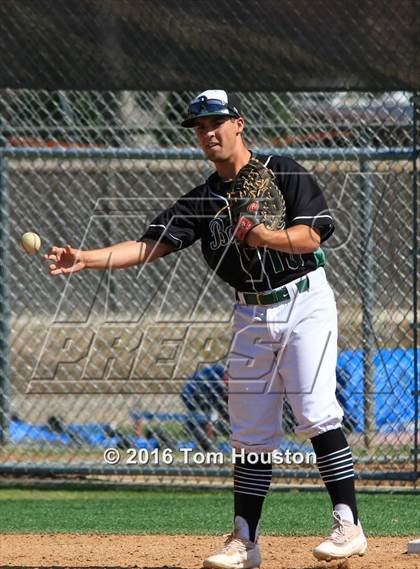 Thumbnail 2 in Glendora vs. Bonita photogallery.
