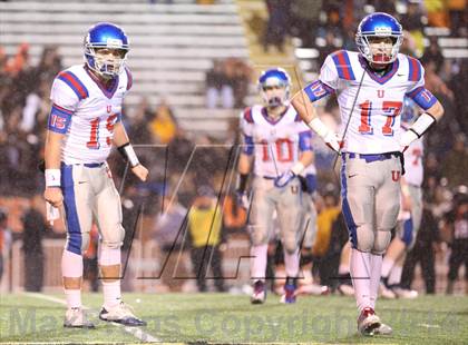 Thumbnail 3 in Ensworth vs. MUS (TSSAA Division II Class AA BlueCross Bowl)  photogallery.