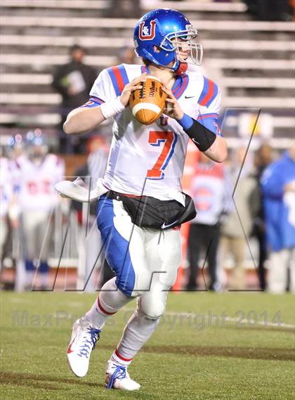 Thumbnail 3 in Ensworth vs. MUS (TSSAA Division II Class AA BlueCross Bowl)  photogallery.
