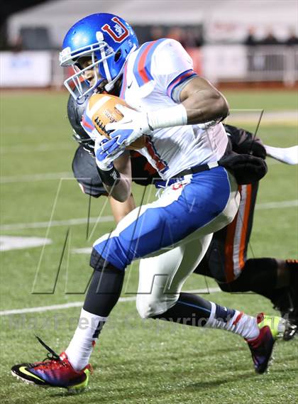 Thumbnail 2 in Ensworth vs. MUS (TSSAA Division II Class AA BlueCross Bowl)  photogallery.