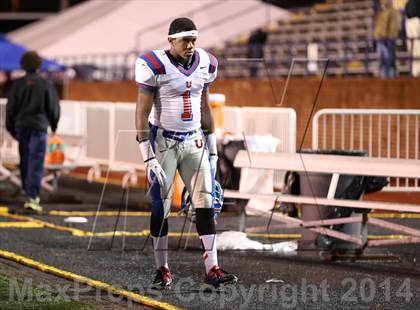 Thumbnail 1 in Ensworth vs. MUS (TSSAA Division II Class AA BlueCross Bowl)  photogallery.