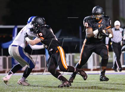Thumbnail 1 in Ensworth vs. MUS (TSSAA Division II Class AA BlueCross Bowl)  photogallery.